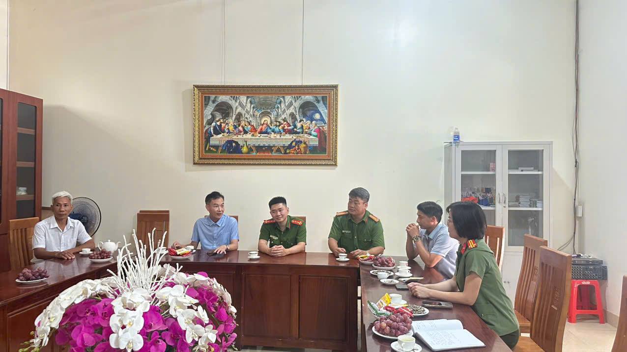 anh tin bai